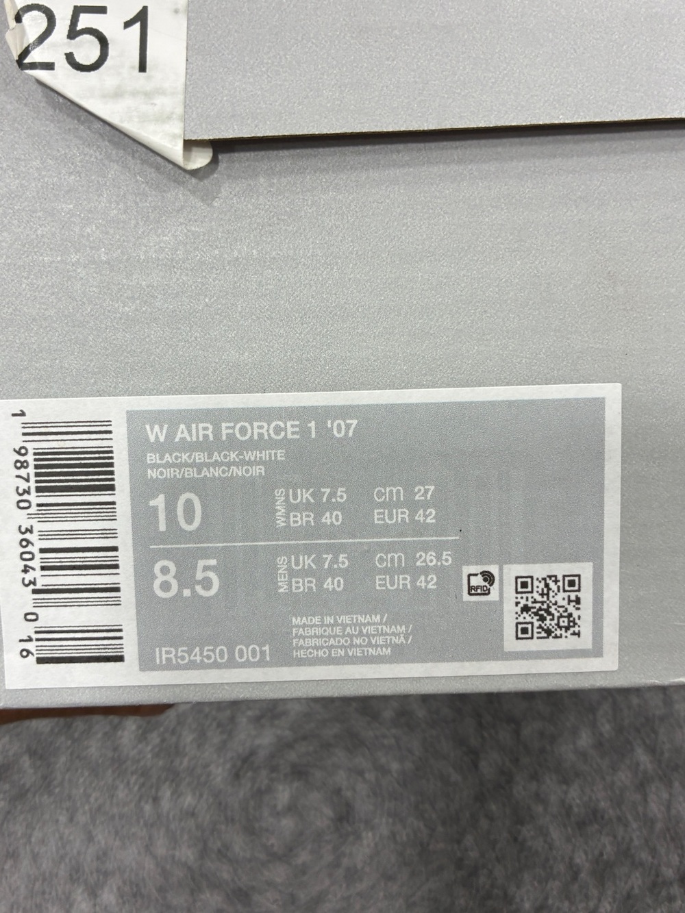 Nike Air Force 1 ‘07 White Navy Gum Sole Women’s 10 / Men’s 8.5 - Picture 5 of 5